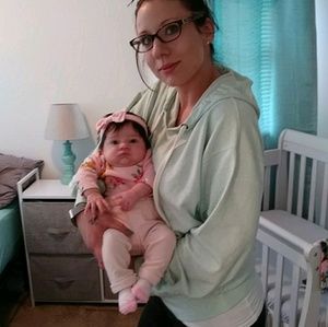 Meet your Posher, Shay